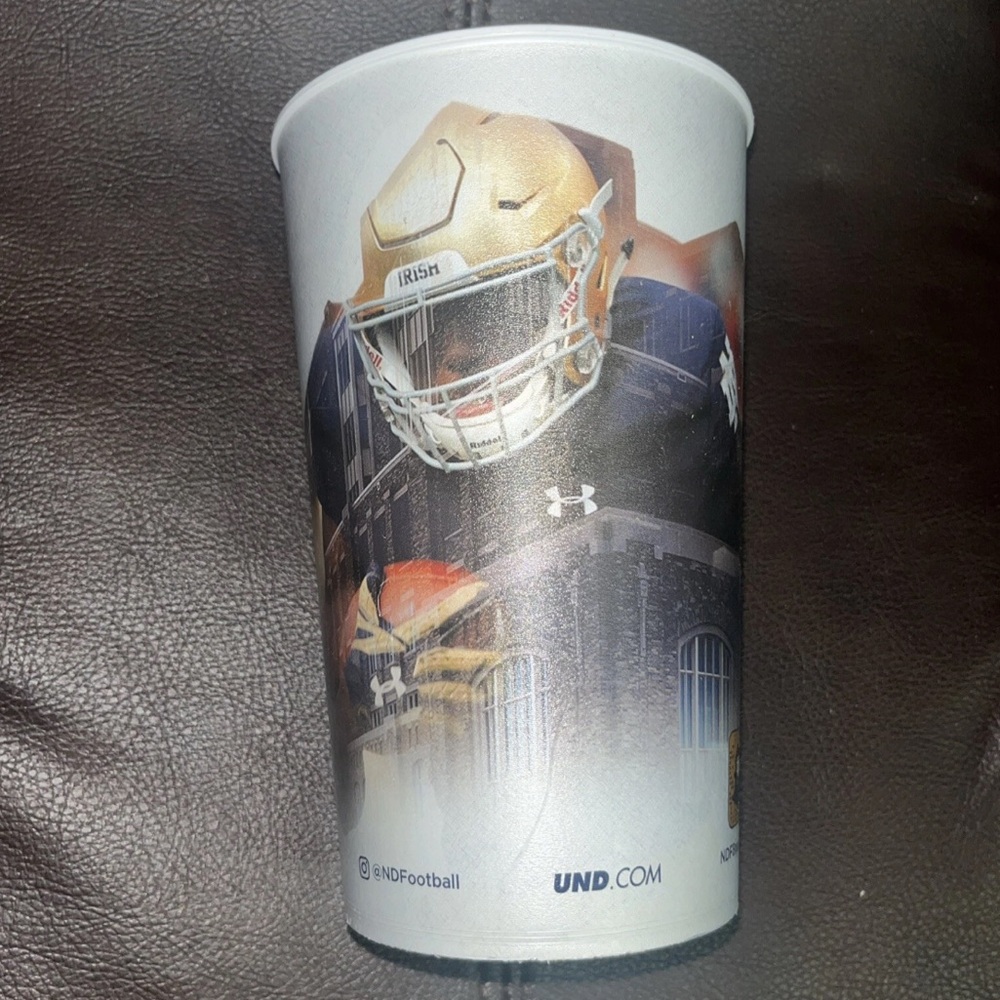 2017 Game Day Notre Dame NCAA Plastic 32oz Stadium Drinking Cup